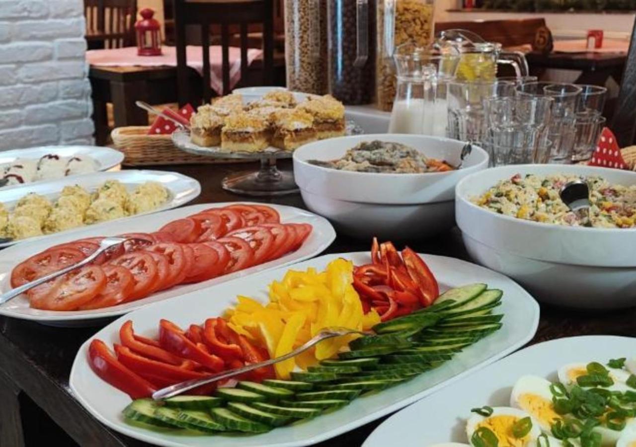 Gosciniec Malinowka Bed & Breakfast Krzeszna Eksteriør bilde